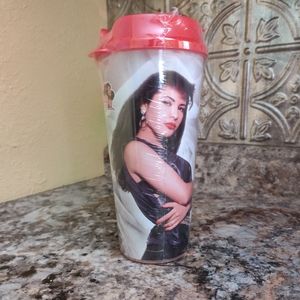Selena cup